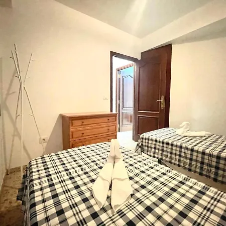 Edificio Sierra, Numero 35 Apartment Los Cristianos (Tenerife)