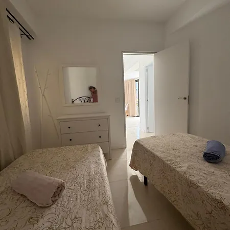 Edificio Sierra, Numero 35 Apartman