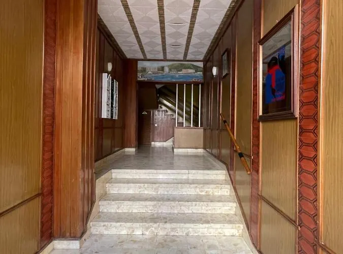 Edificio Sierra, Numero 35 * Los Cristianos (Tenerife)