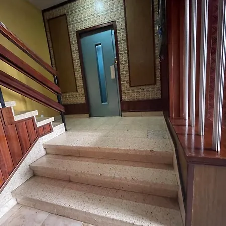 Edificio Sierra, Numero 35 לוס כריסטיאנוס